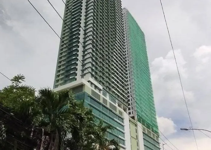 Shaw Blvd Modern Living - The Olive Place Aparthotel 4*
