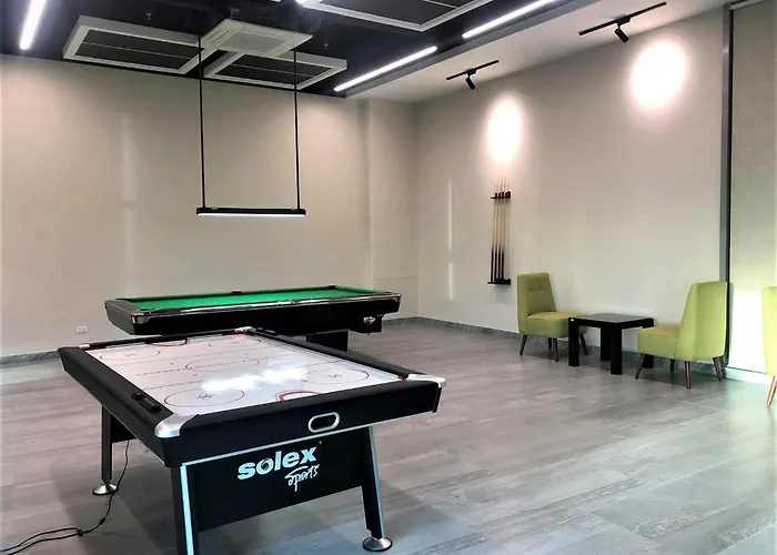 Shaw Blvd Modern Living - The Olive Place Aparthotel 4*